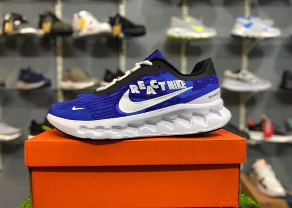 Nike React Air Zoom Series